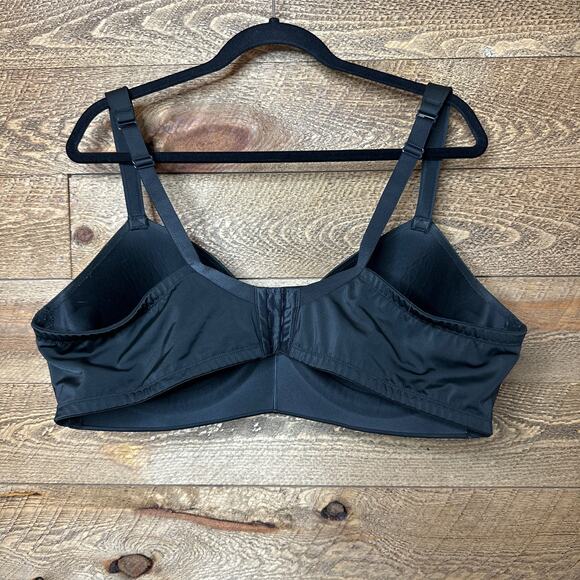 Cacique Lightly Lined T-Shirt Bra Black Wireless Seamless Stretch Size 44D - Picture 3 of 5